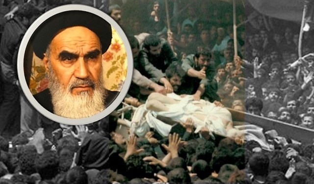 kain kafan jenazah Khomeini terkoyak oleh massa Syiah hingga nyaris bugil